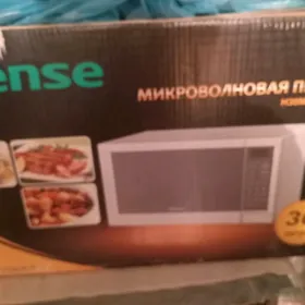 Mikrovolnovka peç Hisense