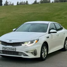 Kia Optima 2020