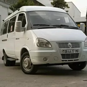 Toyota Hiace 2017