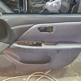 opsiwka 2001 camry koza salon