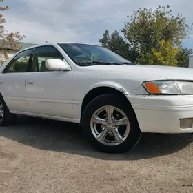 Toyota Camry 1997