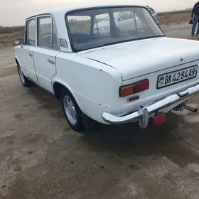 Lada 2104 1980