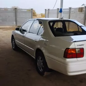 Toyota Camry 1995