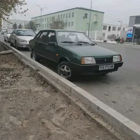Lada 21099 2000