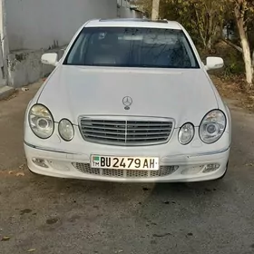Mercedes-Benz E320 2003