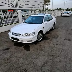 Toyota Camry 1998