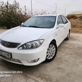 Toyota Camry 2005