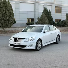 Hyundai Genesis 2014