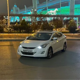 Hyundai Elantra 2012