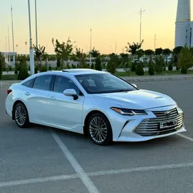Toyota Avalon 2019