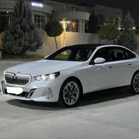 BMW 540 2024