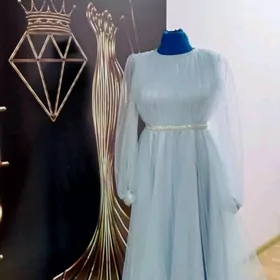 Вечернее платье