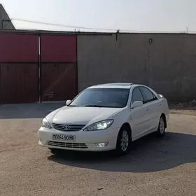 Toyota Camry 2003