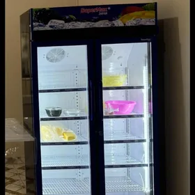 witrina holodilnik Supermax