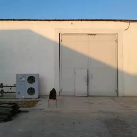 СКЛАД. БЕЗМЕИН - 250 М2