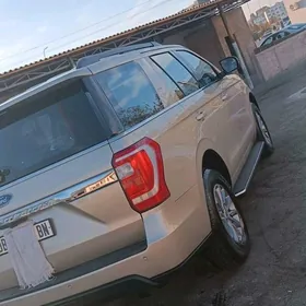 Ford Expedition 2018