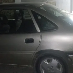Opel Vectra 1990