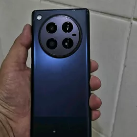 Infinix zero 40