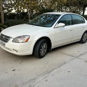 Nissan Altima 2003
