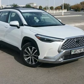 Toyota Corolla Cross 2024