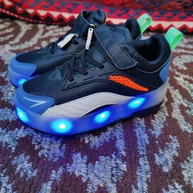 Ролики кроссовки новые