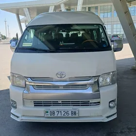 Toyota Hiace 2009