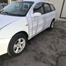 Ford Focus 2001