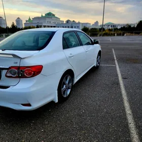 Toyota Corolla 2013