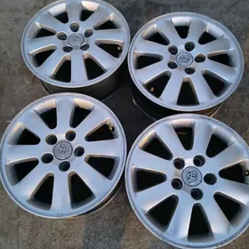 Тойота Камры диска