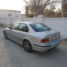 BMW E39 2000