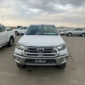 Toyota Hilux 2025