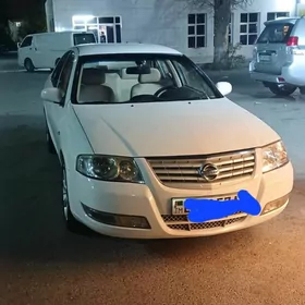 Nissan Sunny 2011