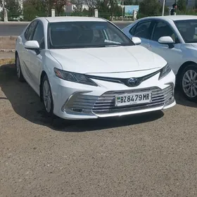 Toyota Camry 2022