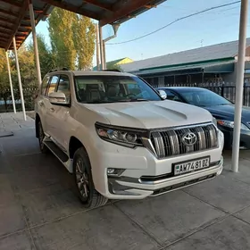 Toyota Land Cruiser Prado 2020