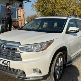 Toyota Highlander 2017