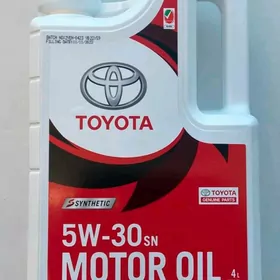 Toyota 5w30  4 litr