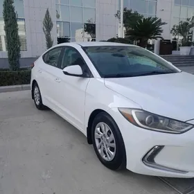 Hyundai Elantra 2018