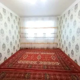 Зелёный Базар 3-х комнатная