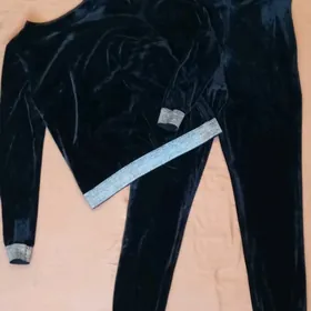 Джинсы Костюмы