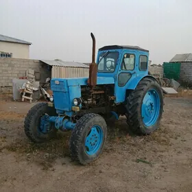 MTZ T-28 1990