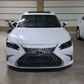 Lexus ES 350 2020