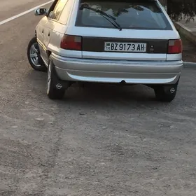 Opel Astra 1993
