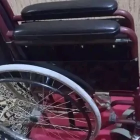 Инвалидная коляска