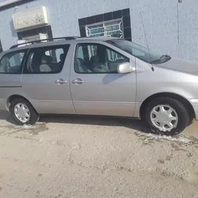 Toyota Sienna 2002