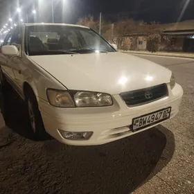 Toyota Camry 1998
