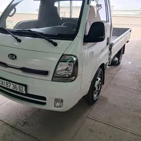Kia Bongo 2020
