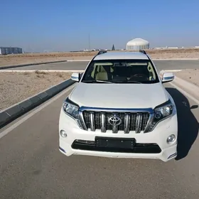 Toyota Land Cruiser Prado 2013