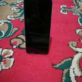 Tehno spark 20c 8+8/128