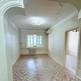 Учпункт  4 комнат 3 этаж