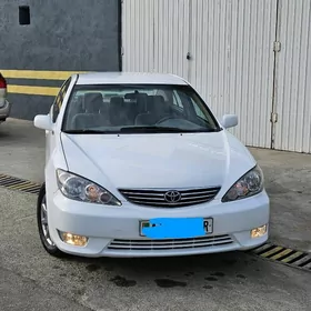 Toyota Camry 2005